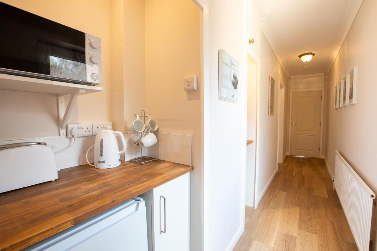 Cosy Annex, Close To Beach With Parking ทอร์คิ ภายนอก รูปภาพ